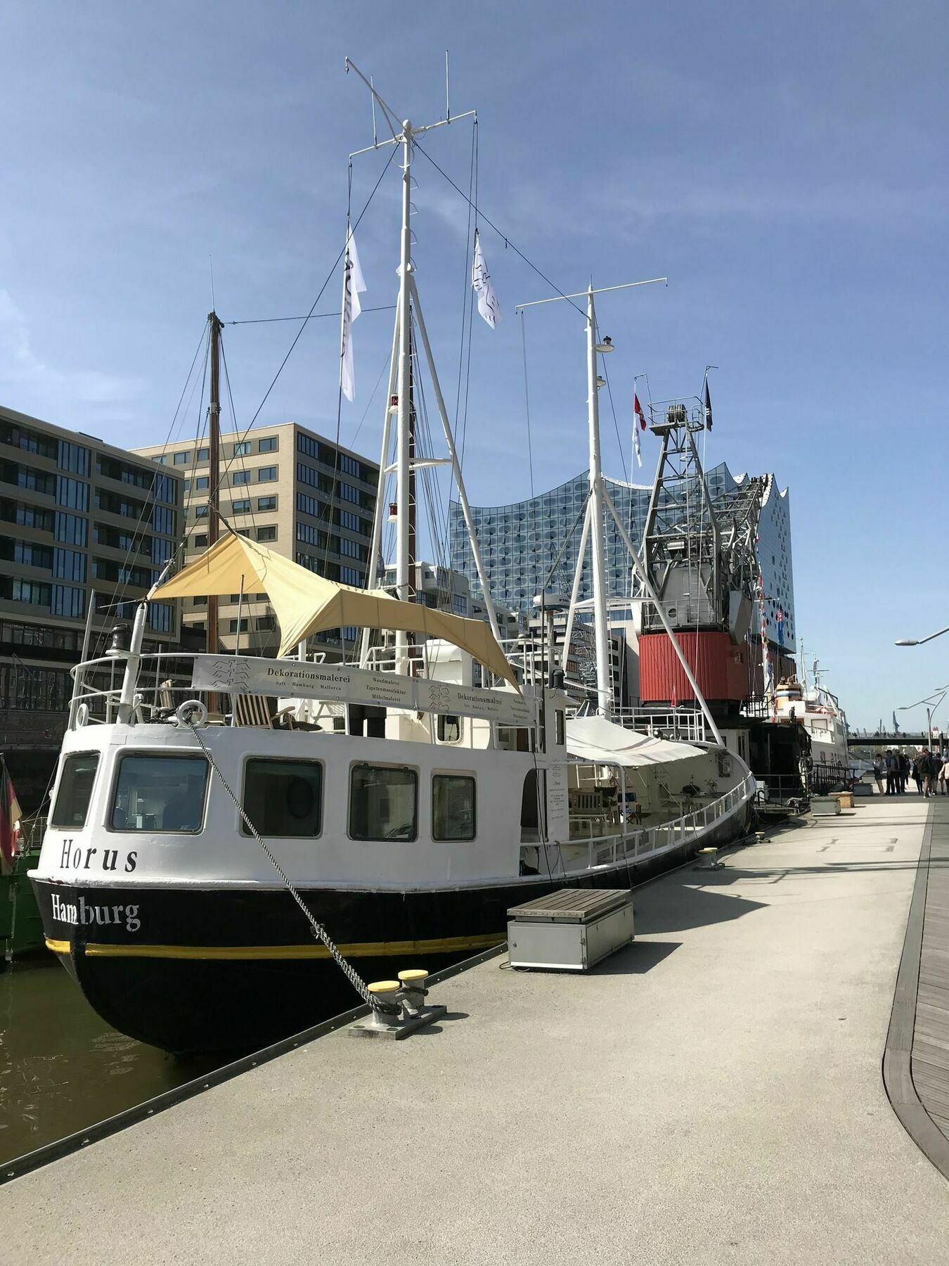 Horus Hausboot * Hamburg